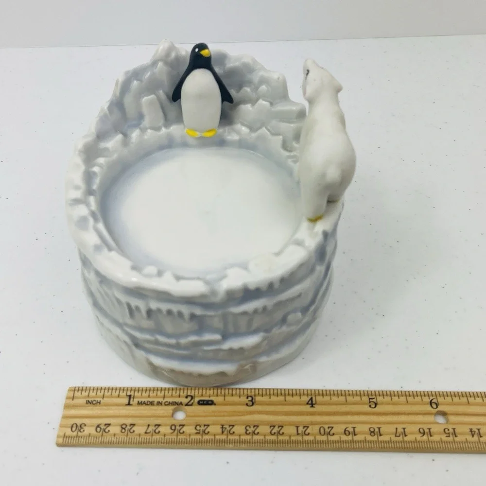 Vtg TAJ Importing Co Music Box Franscisco Japan Penguin Polar Bear Porcelain